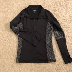 Women’s Activewear 1/4 zip, Top sz M